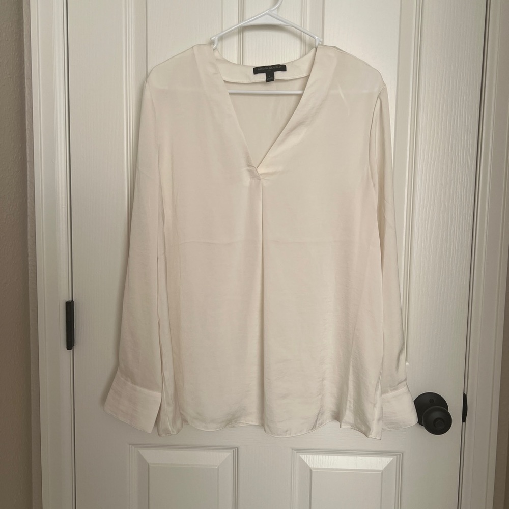 Banana Republic Long Sleeve Blouse